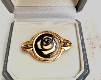 Antique Double Brooch – 1930s Tombac with Wood Inlay, Prague Pianist Heirloom