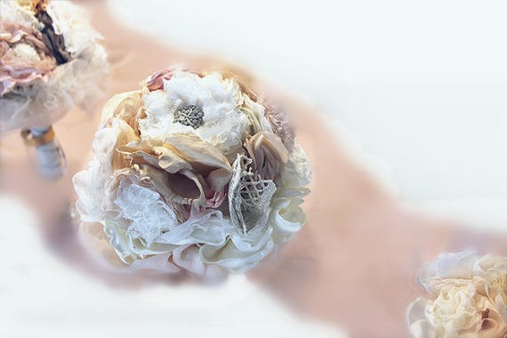 1 Wedding Bouquet 3 Bridesmaid Bouquets Free Wedding Bag Or Cushion Or Buttonhole Or Bracelet