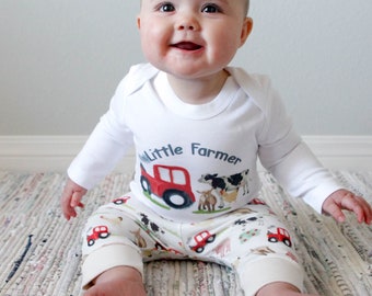 Conjunto orgánico para bebé: Body de granjero y leggings de animales de granja