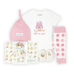 Baby Mädchen Geschenkkorb, Bio-Baby-Kleidung, personalisiertes Baby-Geschenk, Bio-Eule handgemachtes Set, Baby-Dusche-Geschenk, nach Hause kommen Baby Mädchen Bild 3