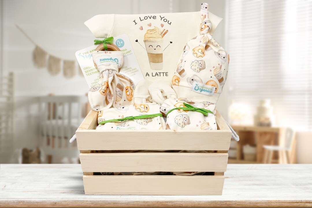Gâteau de Couches Personnalisé Cadeau Naissance Bébé Fille Garçon Trousse Coffret Original Baby Shower Mixte Nouveau Né Fait Main avec Carte à Dédicace Idée Cadeau Original Kit Naissance Bébé Taille3
