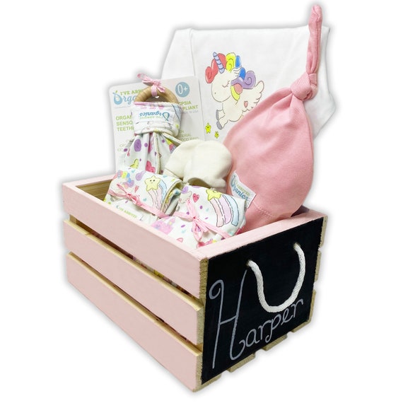 Regalos para baby shower: cesta de regalo esencial para bebé recién nacido,  hermoso tema de unicornio envuelto para un niño o niña, todo en uno