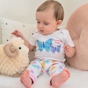Butterfly Baby Girl Outfit, Organic Baby Clothes, Baby Girl Leggings, Organic Baby Girl Gift, Coming Home Outfit, Butterfly Baby Leggings