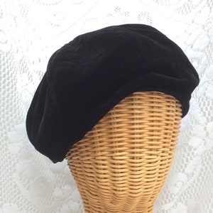 Velvet Beret
