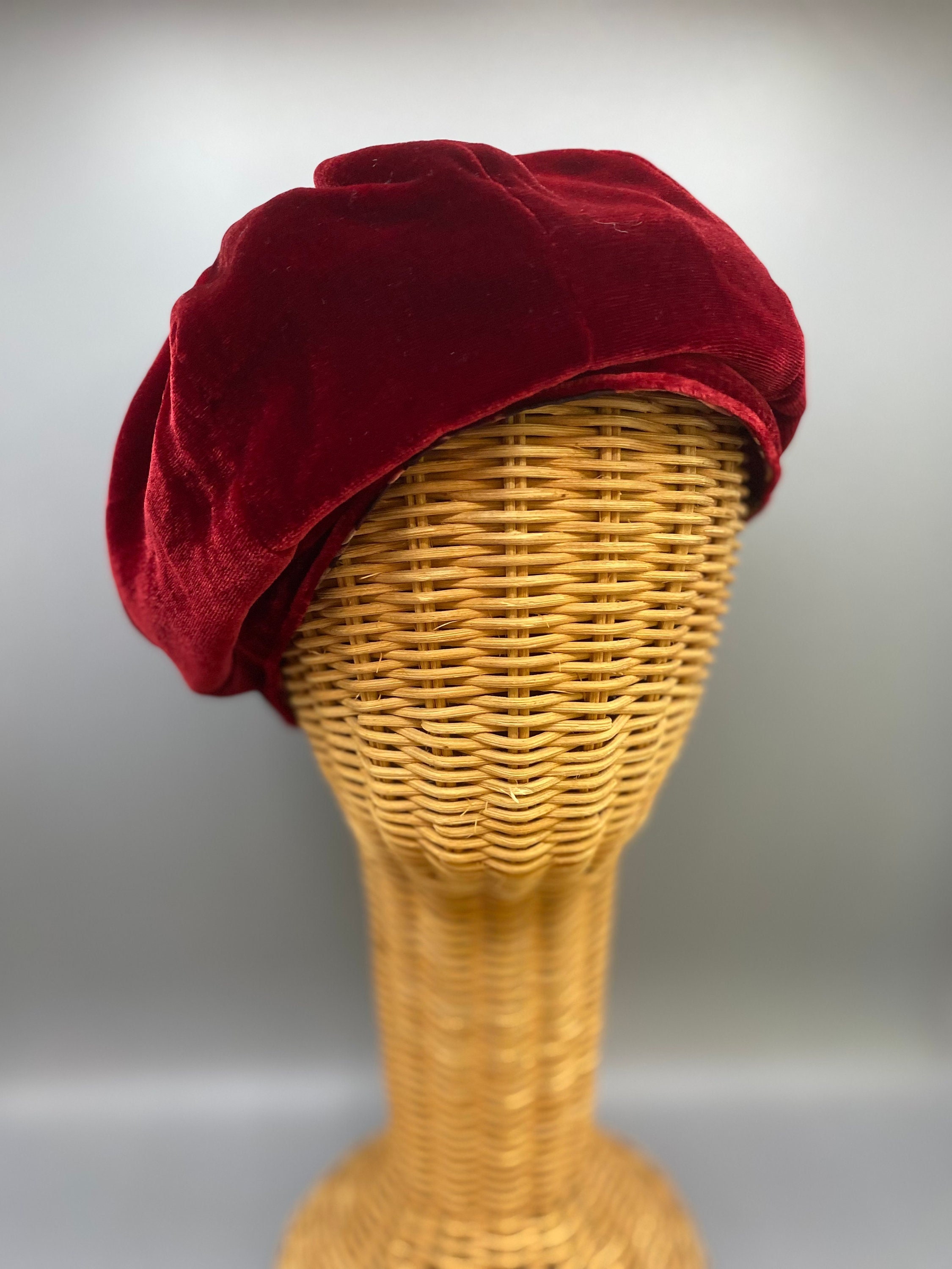 Velvet beret