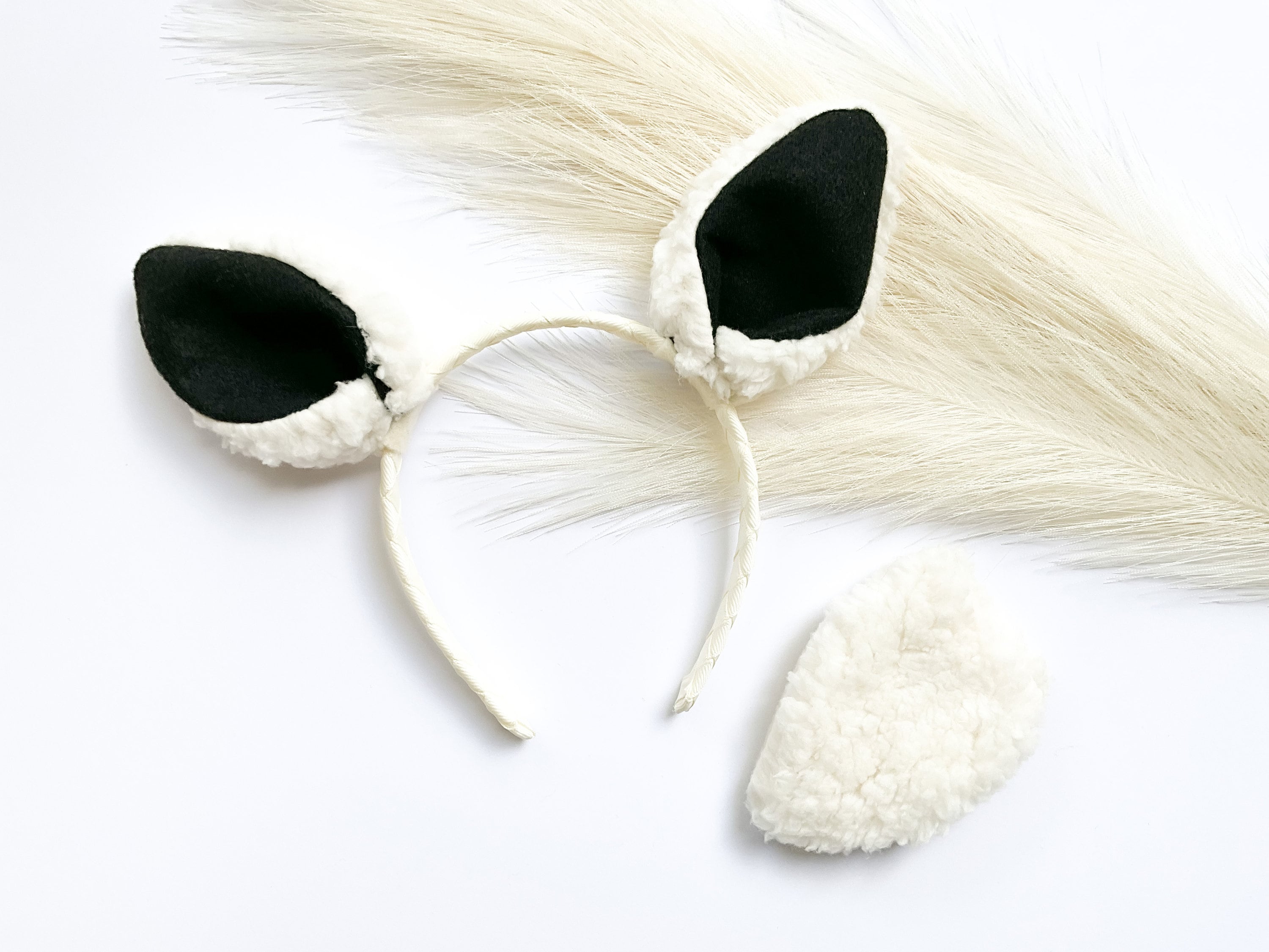 XBOKA Accesorios de orejas de oveja de dibujos animados para mujer, diadema de orejas de cordero de felpa suave, decoración para maquillaje y cosplay XBOKA Accesorios de orejas de oveja de dibujos animados para mujer, diadema de orejas de cordero de felpa suave, decoración para maquillaje y cosplay