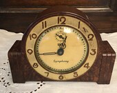 Rare Vintage Lux quot Symphony quot Art Deco Mechanical Wind-Up Alarm Clock, Bakelite Case, Excellent Working Condition, c. 1937