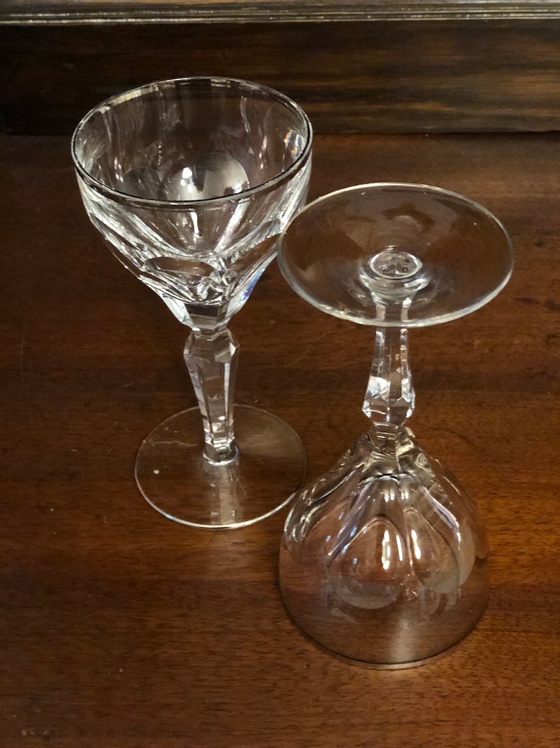 Excellent Condition Val St Lambert Amalfi Pair WineCraft Cocktail Goblets with Platinum Rim and Base Perfect AnniversaryWedding Gift