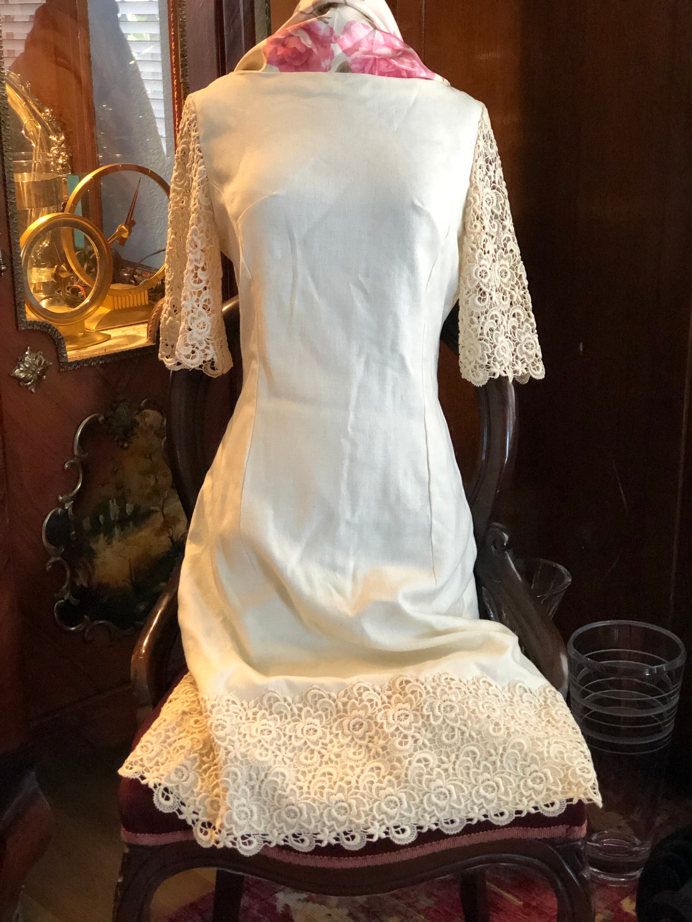 Women Undyed Classic Scarf