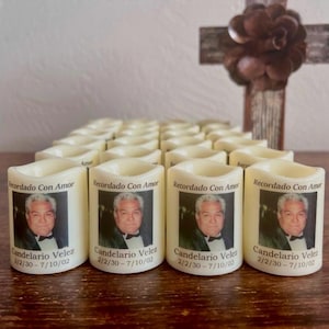Gepersonaliseerde Spaanse begrafeniskaarsgunsten (set van 24) Memorial Remembrance