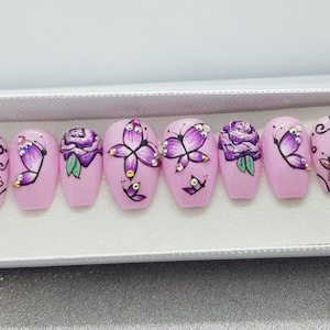 Schmetterlinge, Rose Nailart LUXUS PRESS ON, künstliche Nägel, Nägel drücken, kleben, handbemalte Nägel, Stiletto Nägel