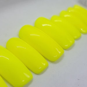 Neon yellow, glowing in the dark LUXURY PRESS ON, false nails, press on nails, glue on, handpainted nails, stiletto nails