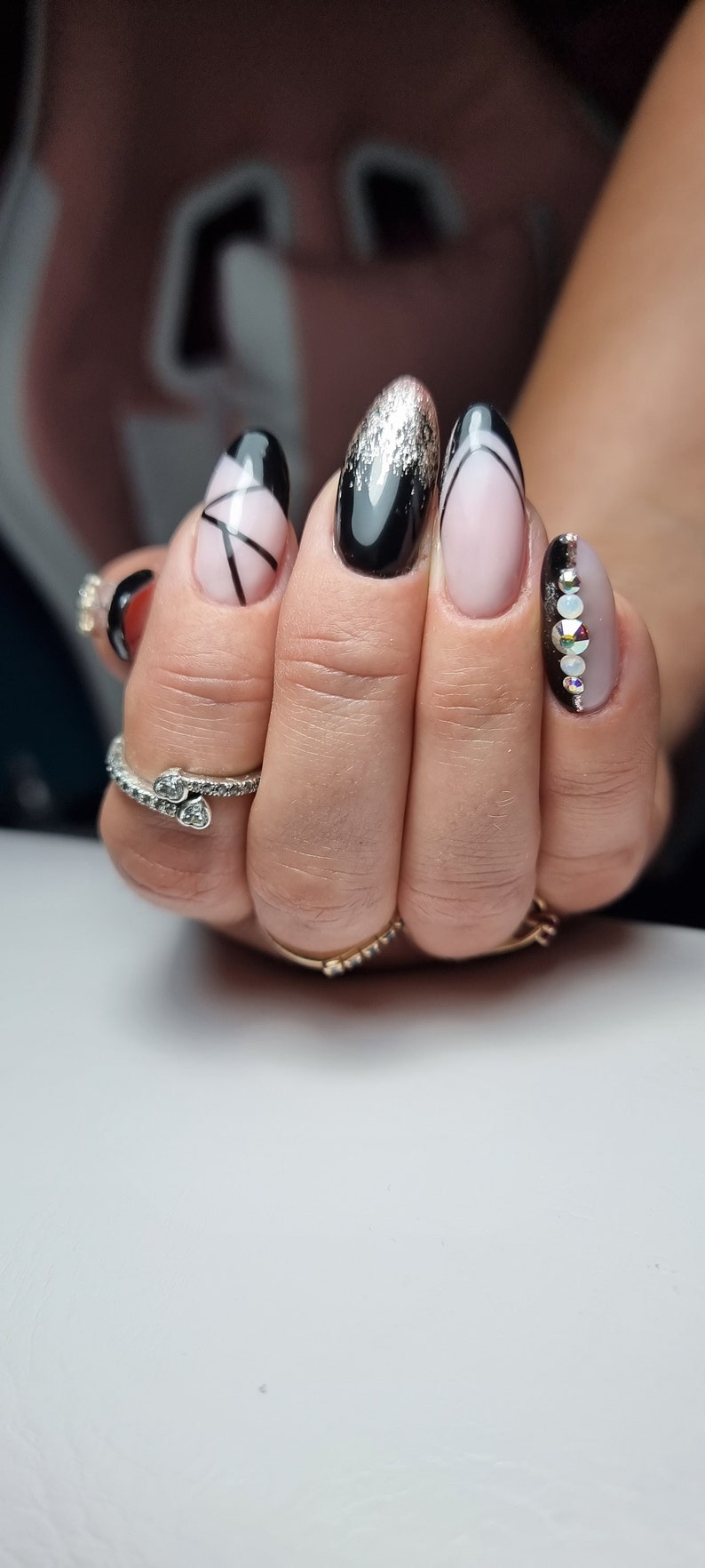 Black and gold with crystals LUXURY PRESS ON, press on nails, glue on, handpainted nails, classic, elegant image 3