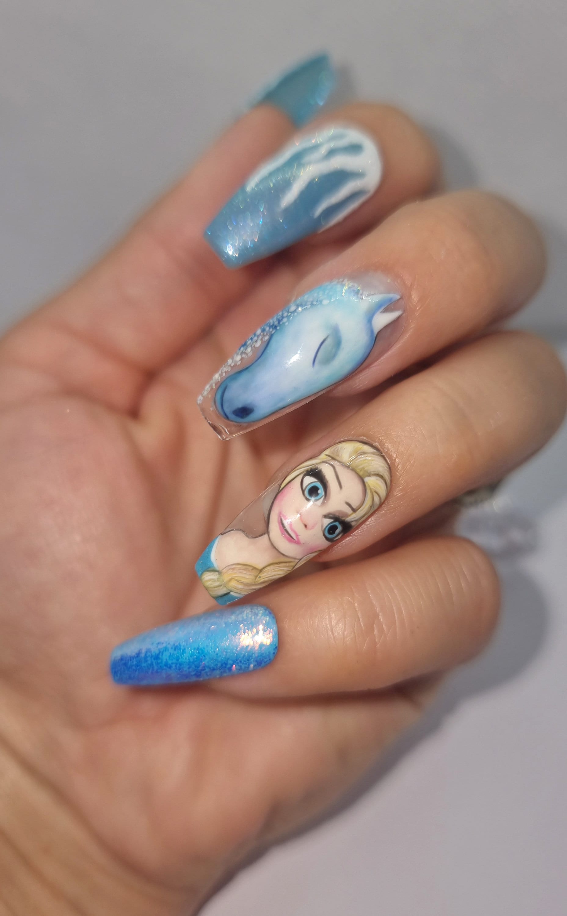 Reine des neiges maquillage vernis à ongles et coiffeuse Frozen nail polish  