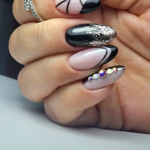 Black and gold with crystals LUXURY PRESS ON, press on nails, glue on, handpainted nails, classic, elegant image 6