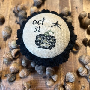 Oct 31 Cross Stitch - Instant Download Pattern