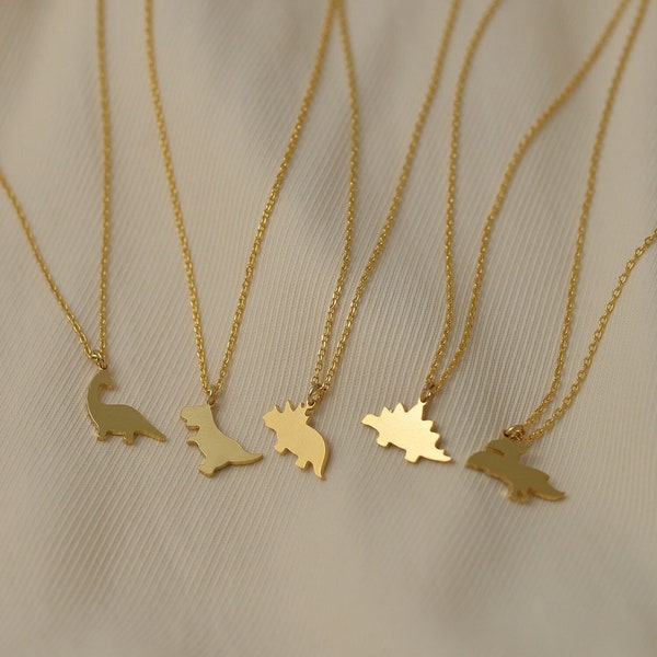 Personalized Dinosaur Necklace with Engraved Initial • Unique Dino Jewelry • Dinosaur Lover Gift • Mama Necklace • Birthday Gift For Girls