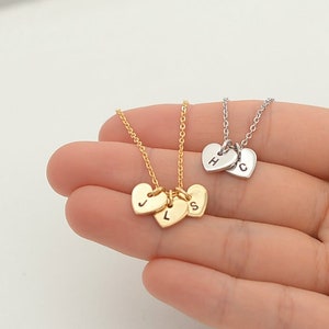 Regalos para el día de San Valentín, collar con inicial de corazón personalizado, collar con letras estampadas a mano, etiqueta de corazón, collar con nombre personalizado, regalo para abuela y mamá 169