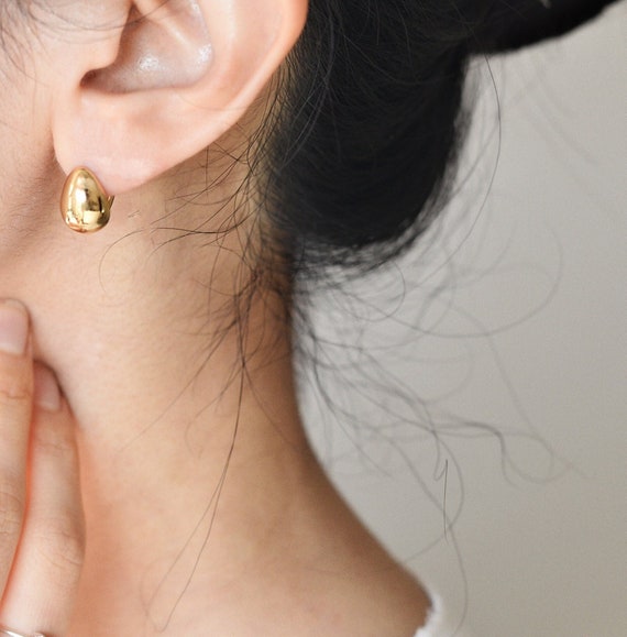 Chunky Gold Dome Hinged Earrings • Oval Drop Earrings • Teardrop Huggie Hoops • Waterdrop Hoop Earring • Bold Earring •Perfect Gift for Her