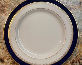 Pickard Washing Salad Plate, 24k filagree rim