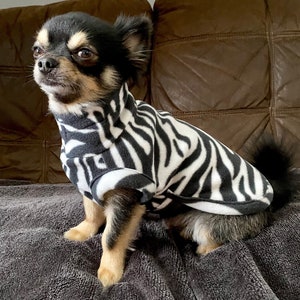 Abrigo para chihuahua / bata de casa de forro polar para chihuahua / jersey