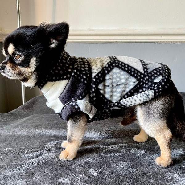 Chihuahua coat /chihuahua fleece housecoat/ jumper