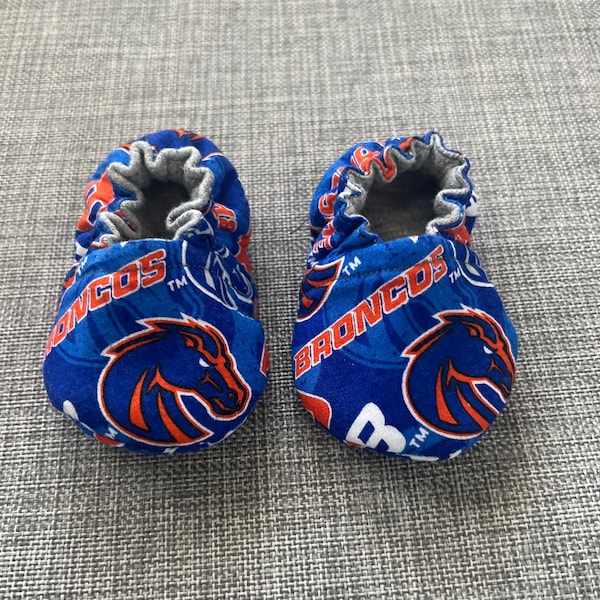 Boise State Football reversible soft sole baby crib shoe baby gift baby mocs crawler shoe baby booties Baby Reveal Baby Announcement