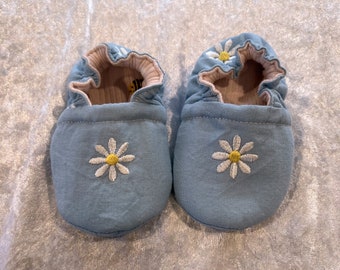 Daisy Soft Sole Reversible Baby/Crawler/ToddlerShoe Baby Moccasin Baby Slipper Baby Reveal