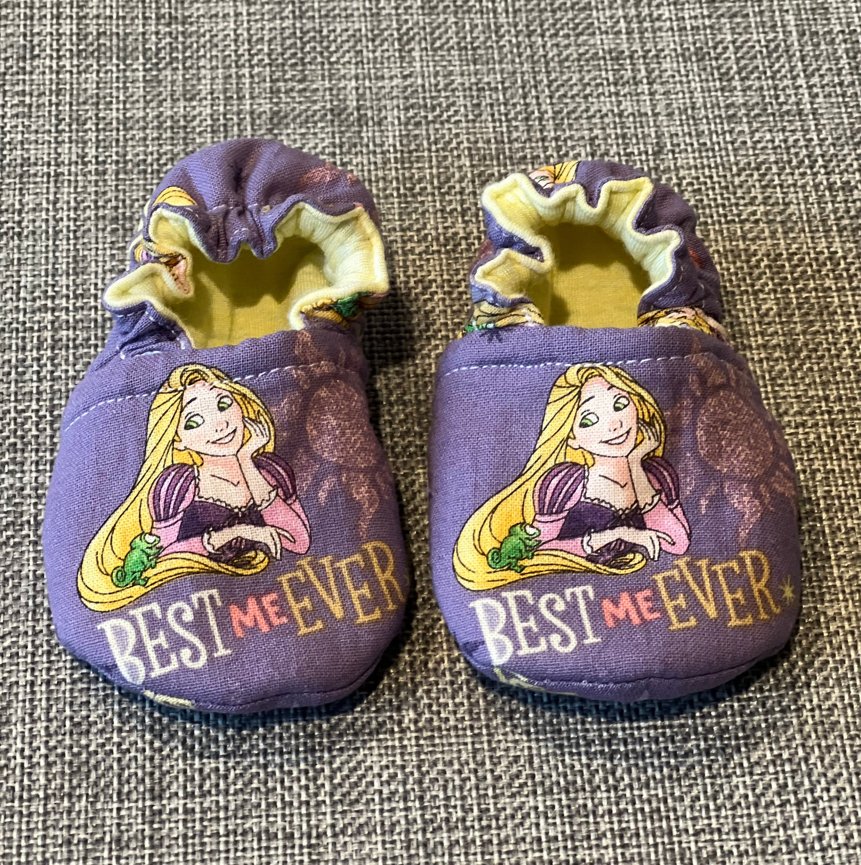 Disney Princess Rapunzel Accessory Set with Tiara, Magic Wand, and Slippers  | eBay