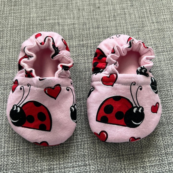 Ladybug Reversible Soft Sole Baby Shoe, Crawler Shoe, Baby Moccasin, Baby Bootie, Baby Gift, Baby Shower Gift, Baby Reveal Baby Announcement