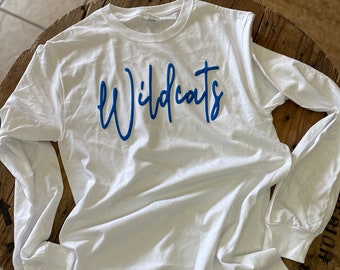 WILDCATS Puff Script Lettering T-shirt/Kentucky T-shirt /University of Kentucky/Kentucky State/Kentucky Wildcats/Bluegrass State