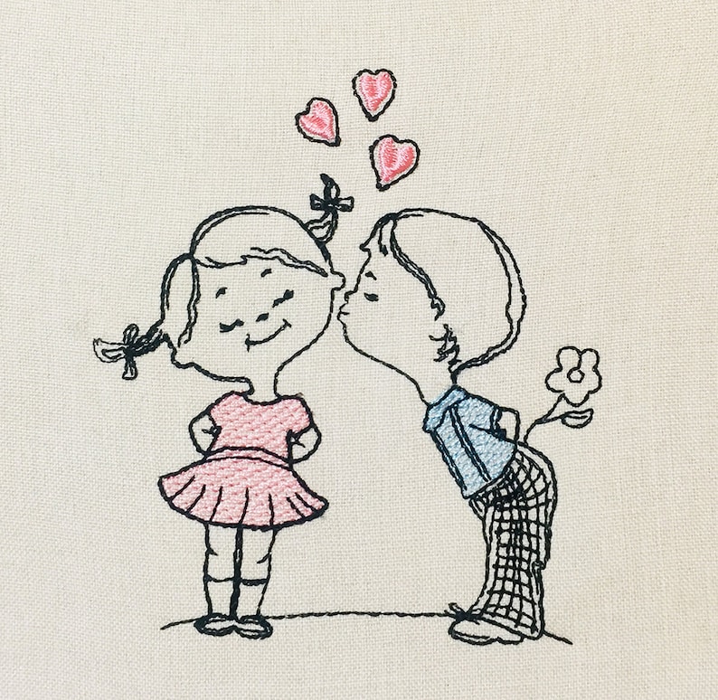 Картинка мальчик и девочка на торт