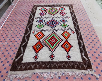 Hand-Knotted Wool Azilal Rug: Traditional Berber Area Rug