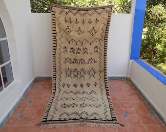 Vintage Berber Azilal Rug, Handwoven Moroccan Carpet