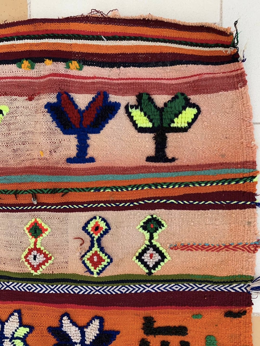 モロッコ直輸入 新品ハンベルラグ BOHOインテリア - メルカリ 【新品