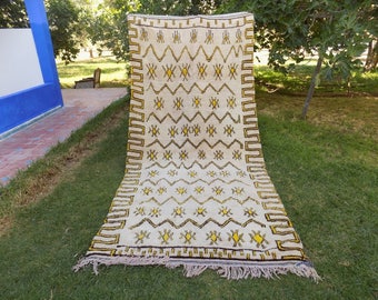 Vintage Handwoven Wool Azilal Rug, Berber Moroccan Carpet (11.97ft x 5.47ft)