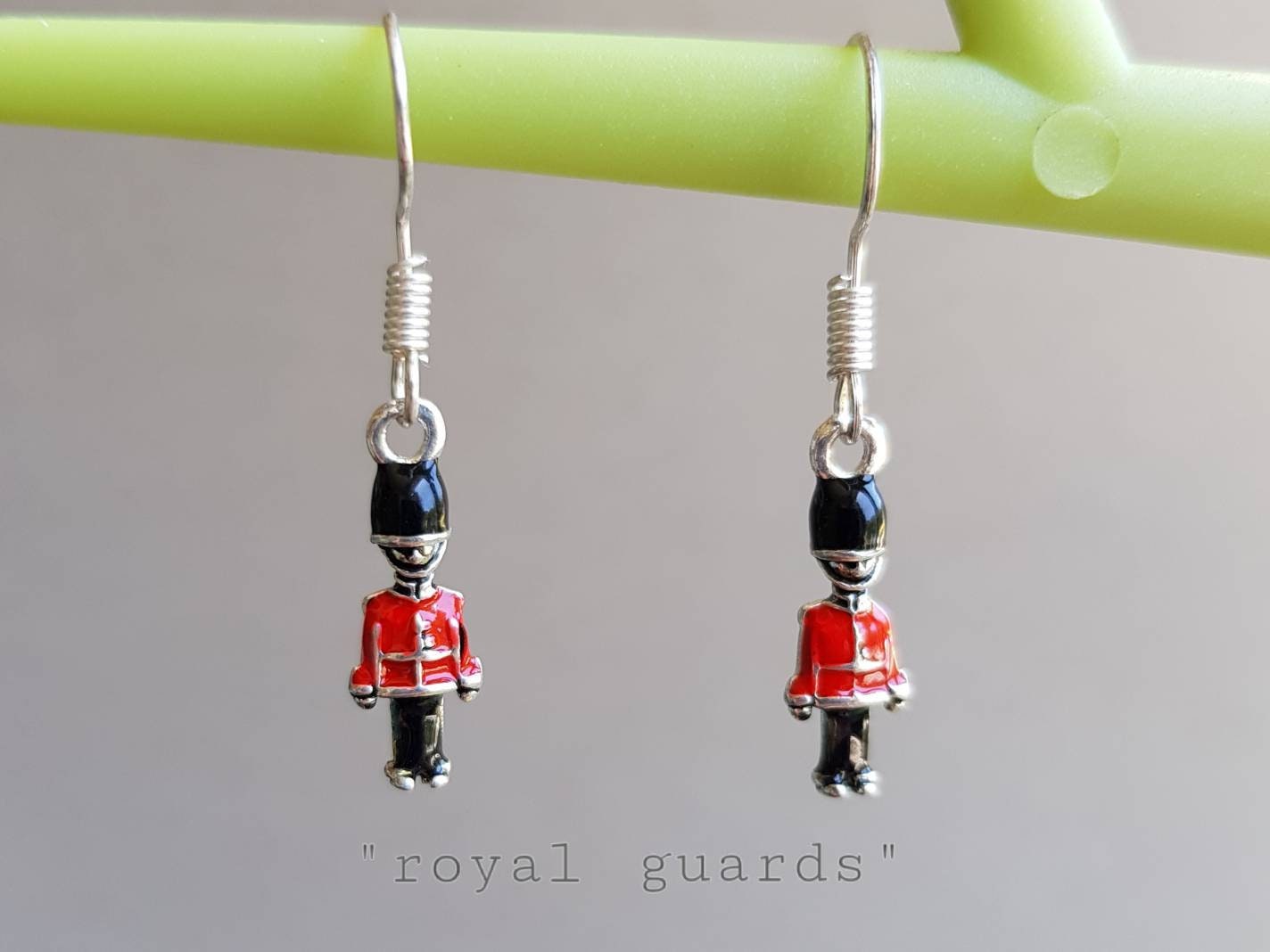 hypoallergenic studs Queen/'s Guard button earrings royal guard earrings England UK earrings beef eater earrings London earrings