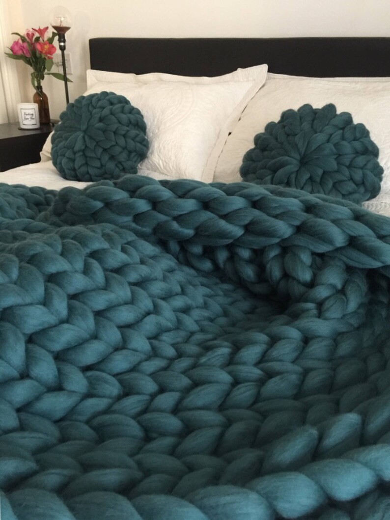 Arm knitted chunky blanket Chunky knit blanket Merino wool Etsy