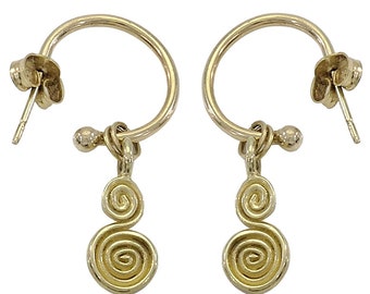 Örhängen i 14k guld: Handgjorda hängande spiralformade Huggies