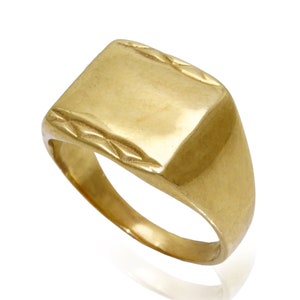 14k Gold Signet Unisex Handmade Ring, Gold Gift for Husband from Wife, Signet Statement Ring, Unique Organic Ring, Boho Personalized Ring