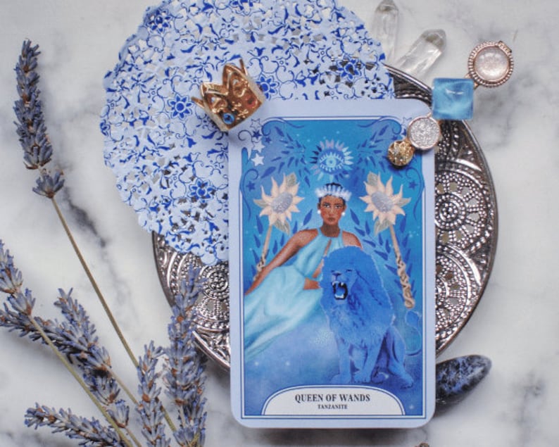 MONTH AHEAD tarot reading by Kerry Ward Tarotbella, tarot deck creator and columnist imagem 5