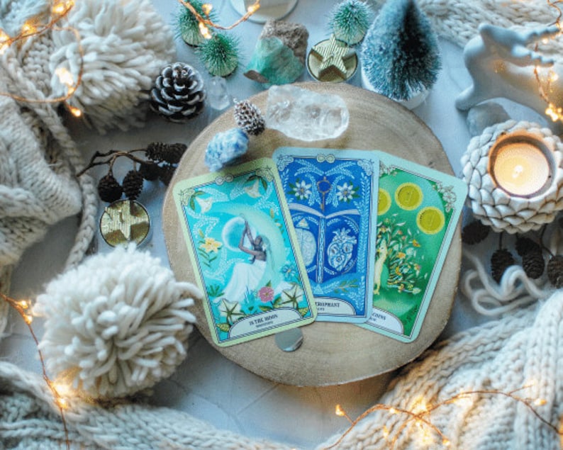 MONTH AHEAD tarot reading by Kerry Ward Tarotbella, tarot deck creator and columnist imagem 3