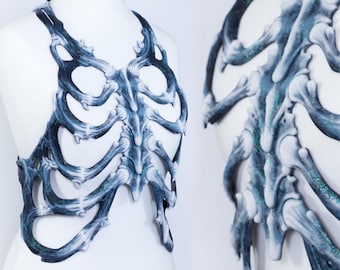 Dragonbone ribcage in black/white (silicone)