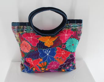 Embroidered Floral Guatemalan Tote Bag: Large Shoulder Bag