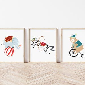 Set of 3 Circus prints -nursery bedroom décor - elephant lion zebra - children's bedroom art - circus animals