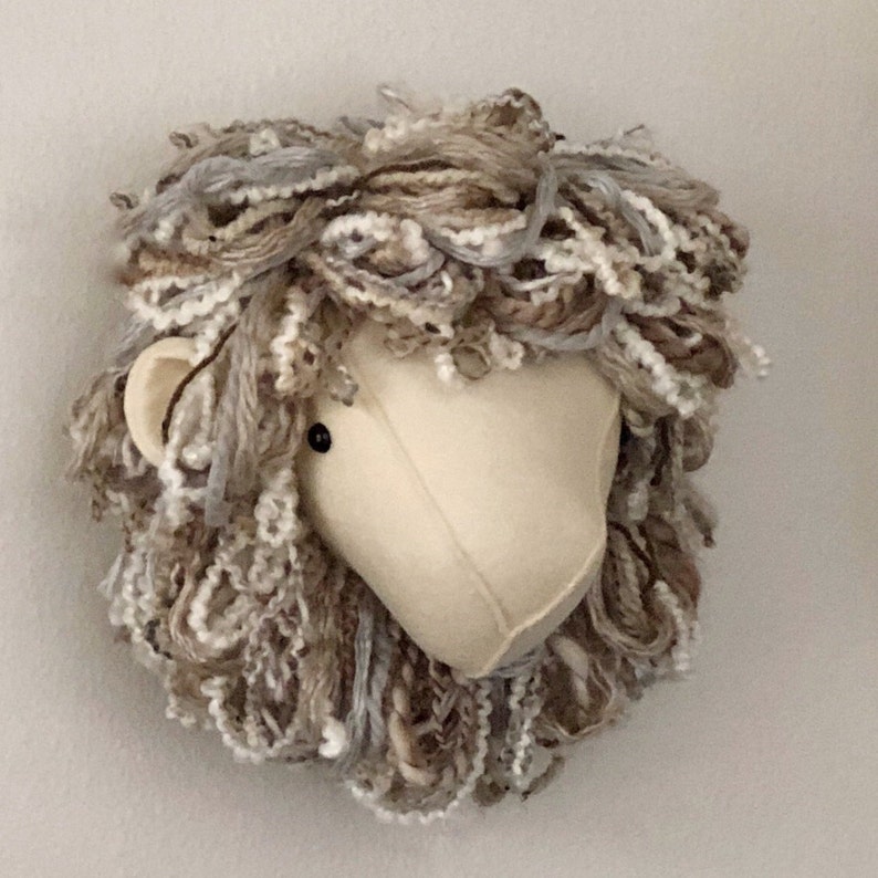 Lion Faux Taxidermy Felt Animal Head Wall Decor Baby Room Safari Nursery Stuffed Animals