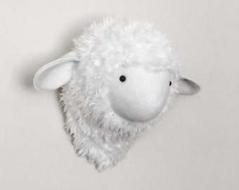Lamb wall decoration, baby lamb head, lamb nursery decor, baby lamb wall hanging, lamb girl baby, girl lamb boy lamb, lovely lamb for babies