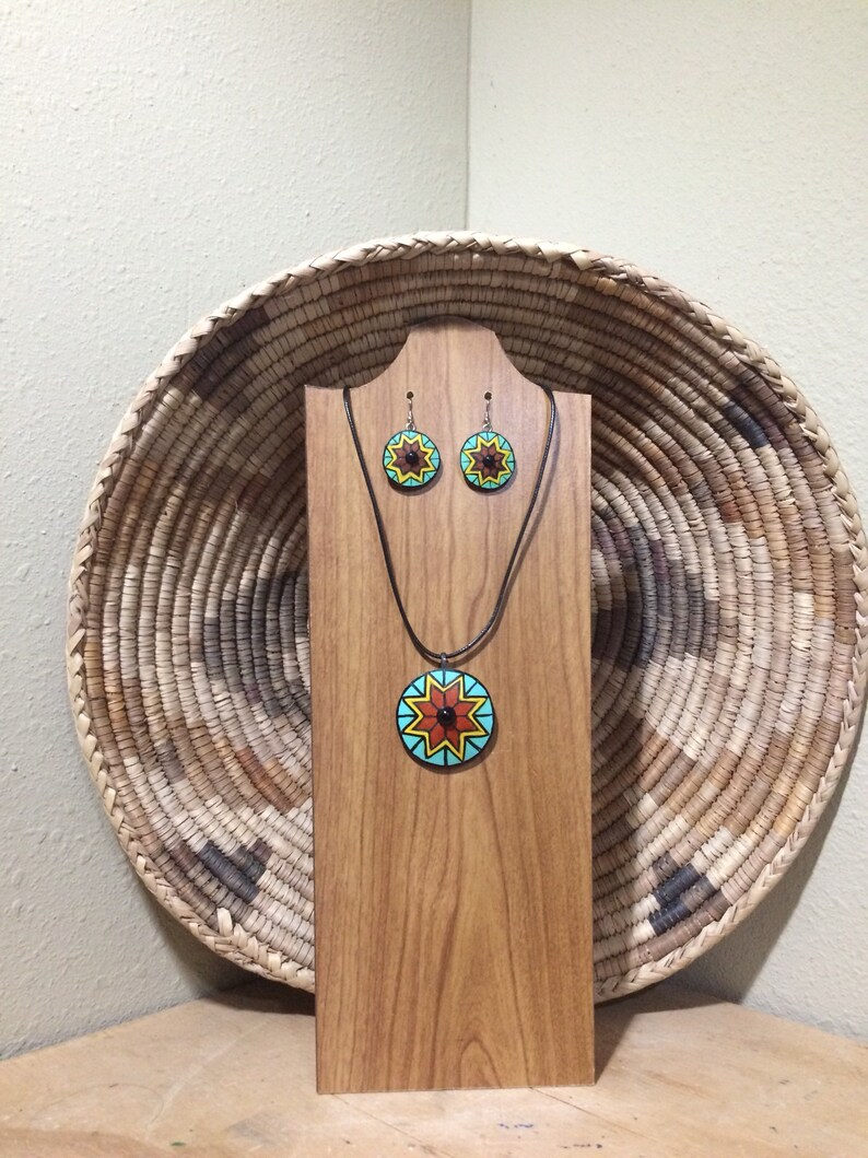 Geometric design gourd wood pyrography cabochon necklace pendant and earring set
