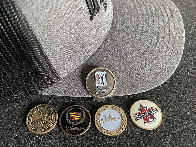 Golfball marker mystery 5 pack with hat clip vintage courses, classics, and more image 3