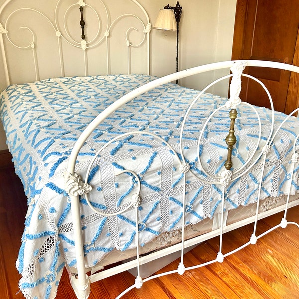 1950s Vintage Retro Chenille & Linen Bedspread, Twin, Full, or Double Size, Blue and White Cottage Core, with Crocheted Detail